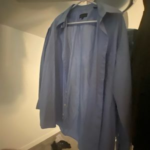 Perri  Ellis button-down Regular fit.